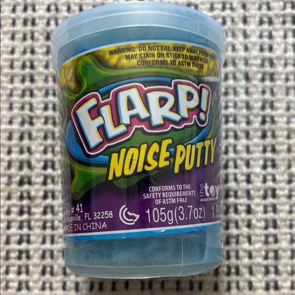 Assorted Toy and Game Collection Bundle - Picture 9 of 11